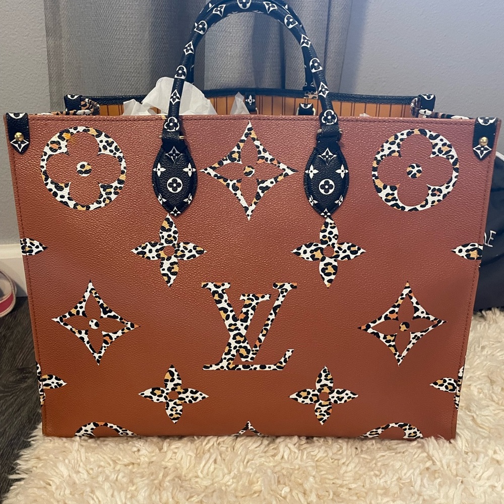 SOLD - Picture 2 of 6